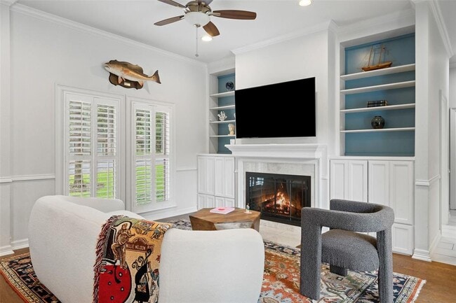 Building Photo - 2922 Thousand Oaks Dr