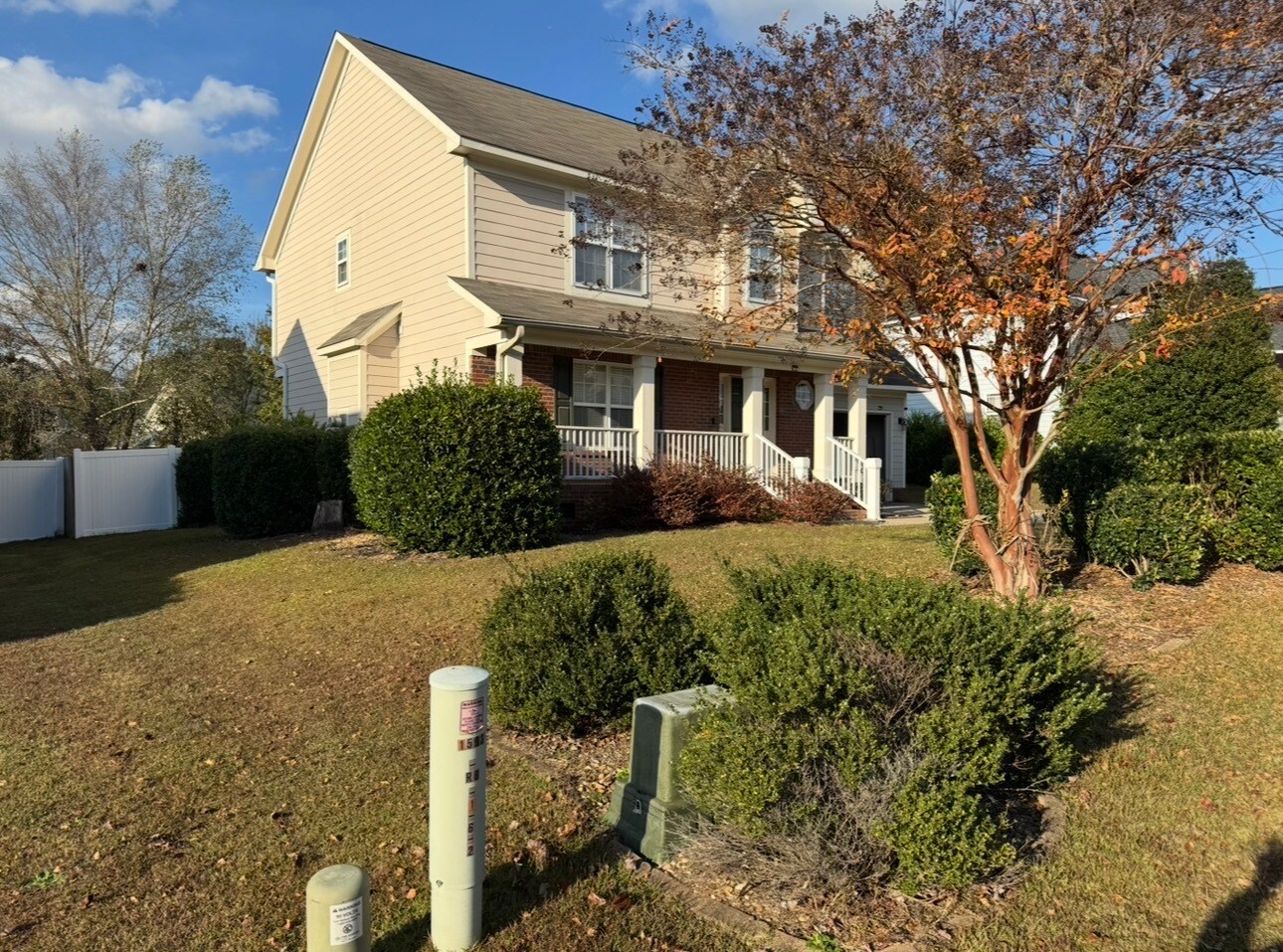 Building Photo - 6010 Pink Dr