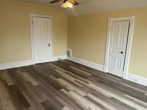 Building Photo - 632 E Mitchell St