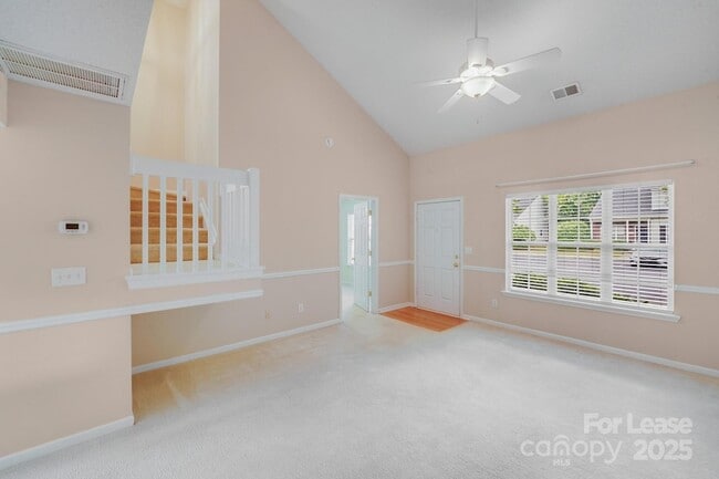 Building Photo - 15021 Deshler Ct