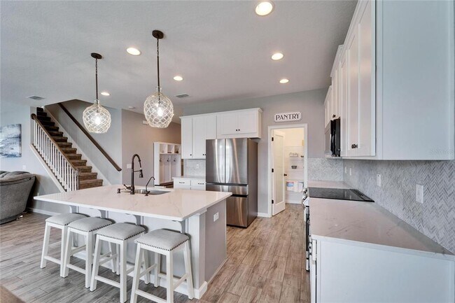 Building Photo - 13113 Rain Lily Dr
