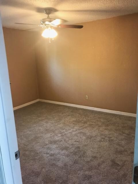 Building Photo - 2006 Williams St