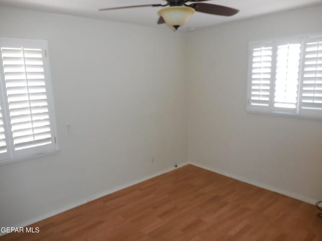 Building Photo - 1127 Del Norte St