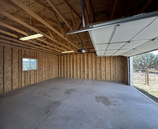 Building Photo - 37 Rd 2393