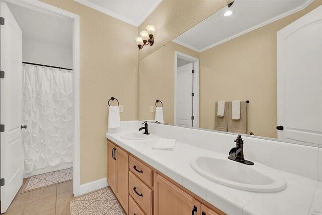 Building Photo - 107 Brighton Cir