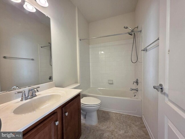 Building Photo - 12855 Clarksburg Square Rd