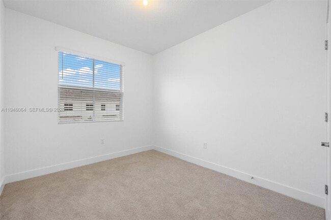 Building Photo - 131 SW 171st Terrace