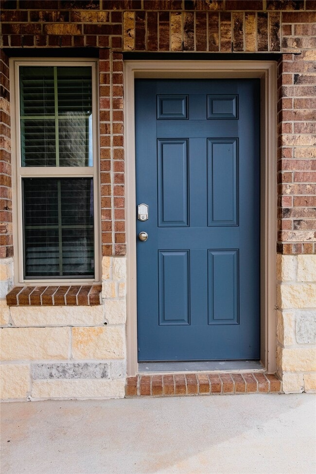 Building Photo - 15510 Olive Ter Trl