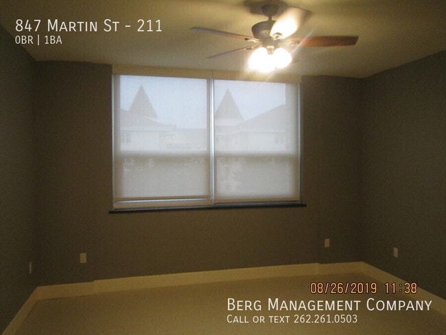 Building Photo - 847 Martin St