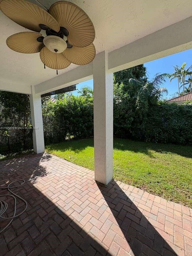 Building Photo - 1064 Golden Cane Dr