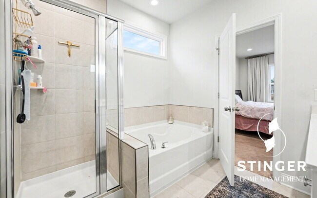 Building Photo - 1170 Salem Bay Dr