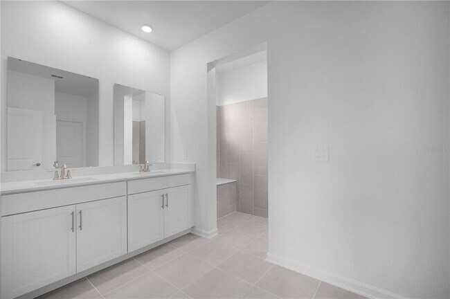 Building Photo - 5529 Nina Wy