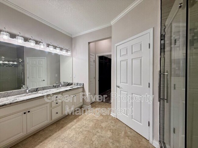 Building Photo - 11251 Campfield Dr