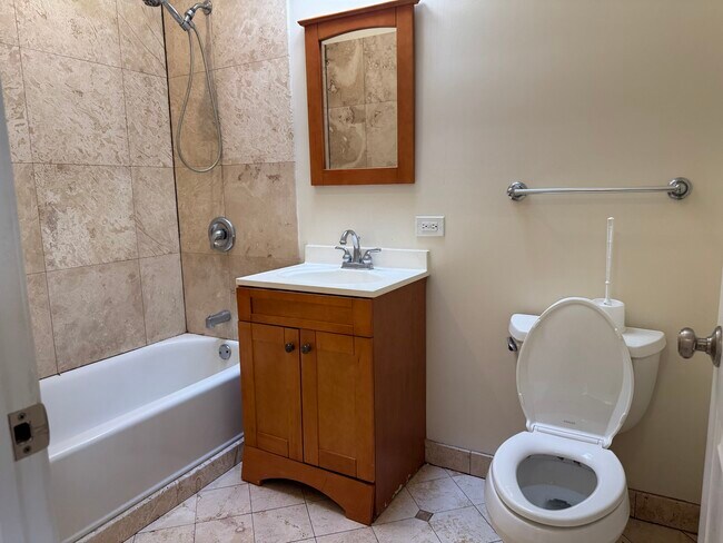 Building Photo - 1746 W Estes Ave