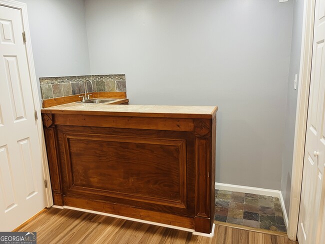 Building Photo - 3156 Parc Ct SW