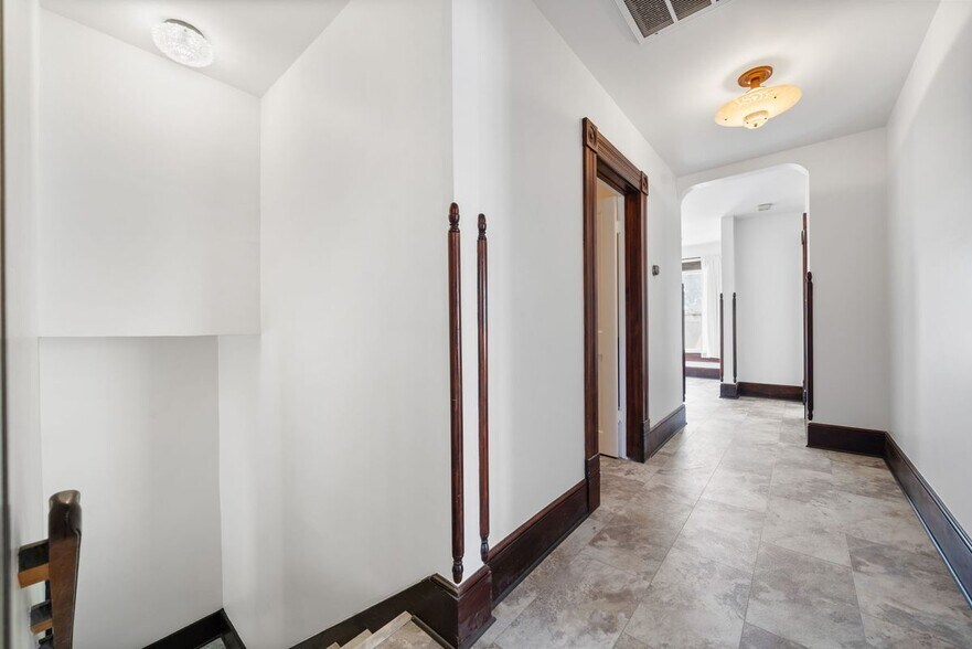 Building Photo - 27171 Pacific St