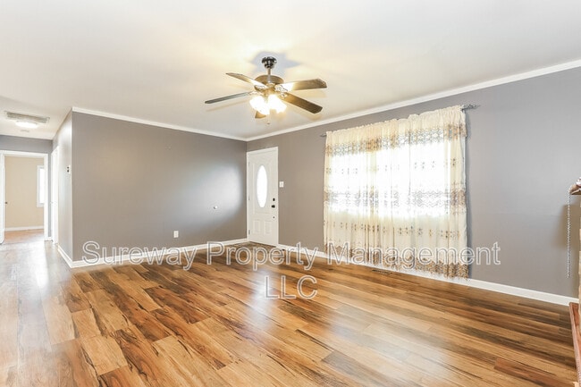 Building Photo - 7 Ebbtide Ln