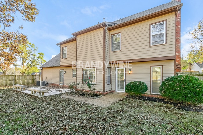 Building Photo - 292 E Valleywood Dr