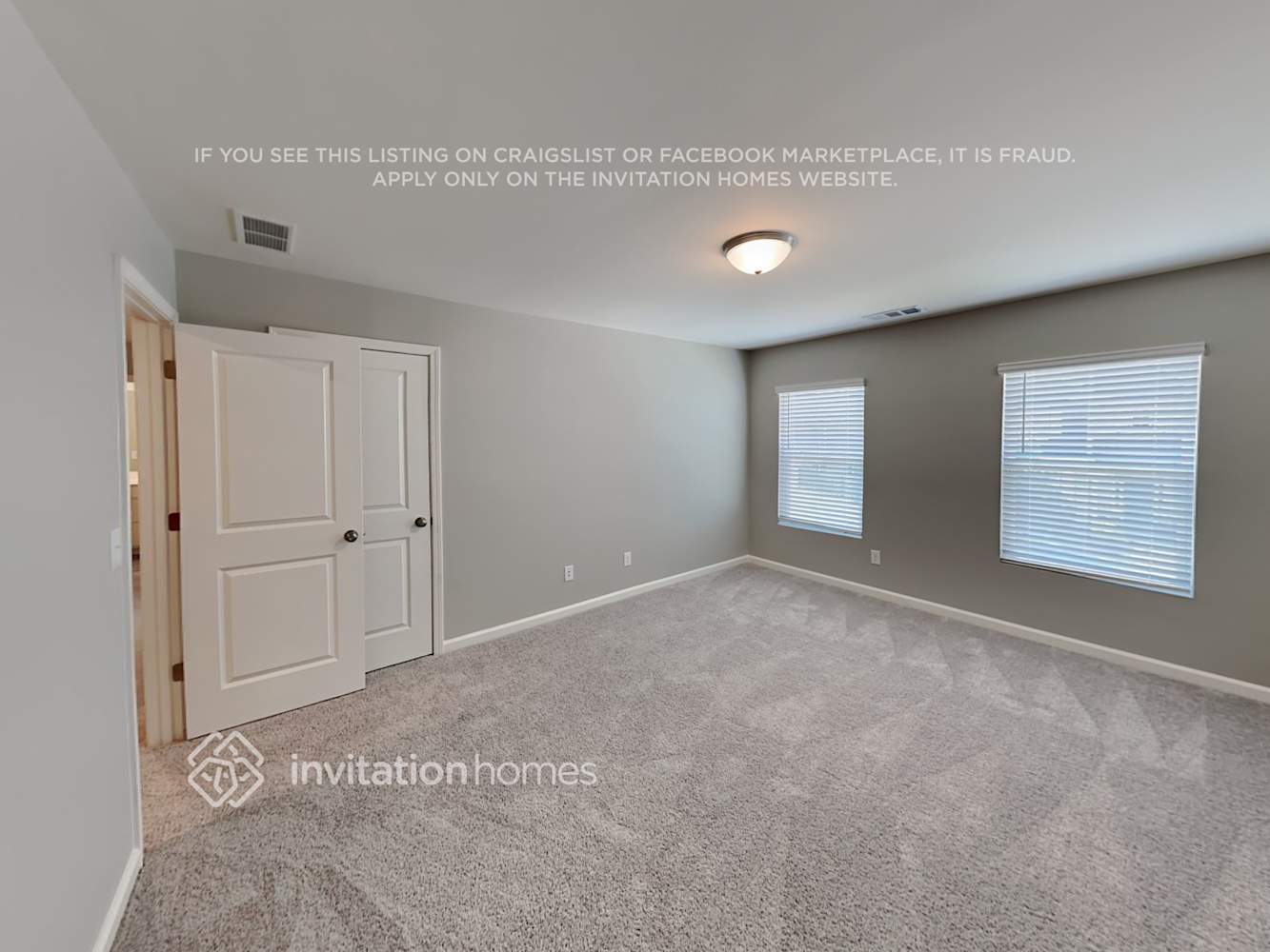 Building Photo - 504 S Fortune Way