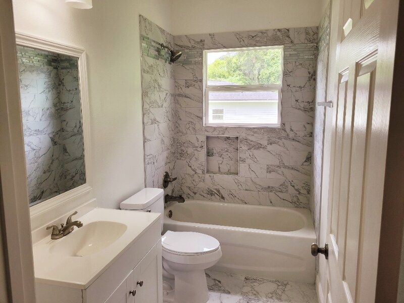 Building Photo - 556 NW 259th Terrace