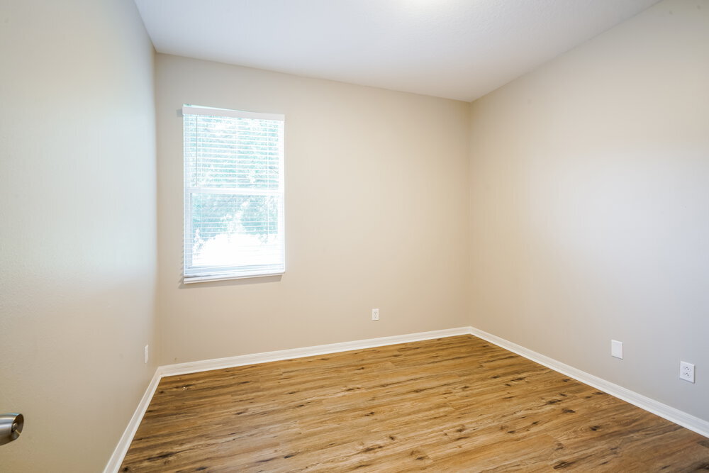 Building Photo - 2525 Deer Forest Dr