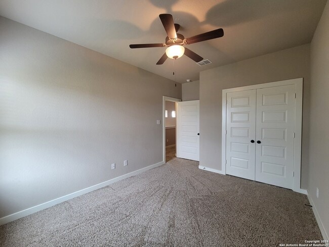 Building Photo - 2251 Avery Village