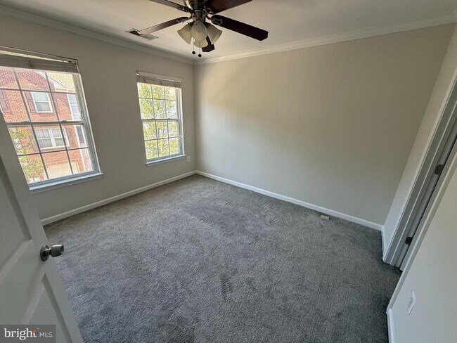 Building Photo - 7082 Water Oak Rd