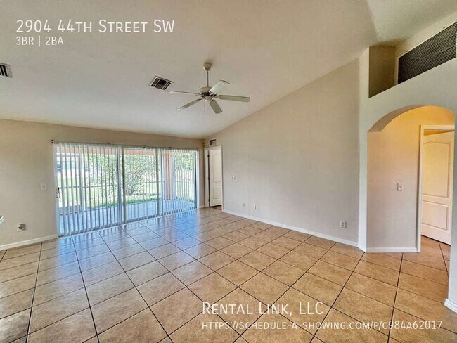 Building Photo - 2904 44th St SW