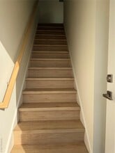 Building Photo - 5 Colonial Dr