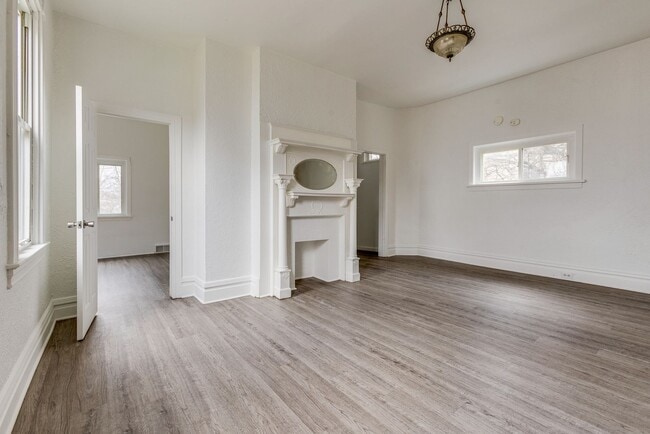 Building Photo - Available APRIL 2026 - Spacious 3 Bedroom Apartment in the Heart of Mt Oliver!