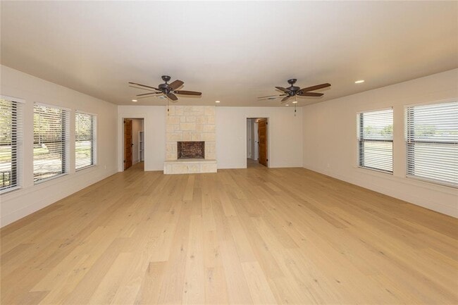 Building Photo - 12900 Ranch Rd 12