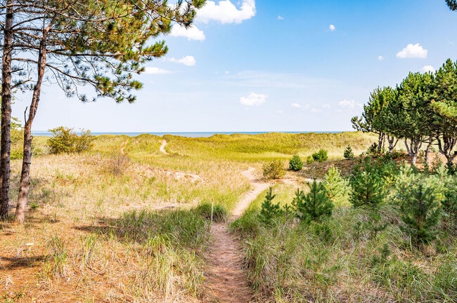 Building Photo - 1802 Minnesota Ave