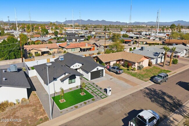 Building Photo - 6420 E Virginia Ave