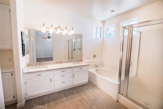 Building Photo - 22607 Golden Meadow Ln