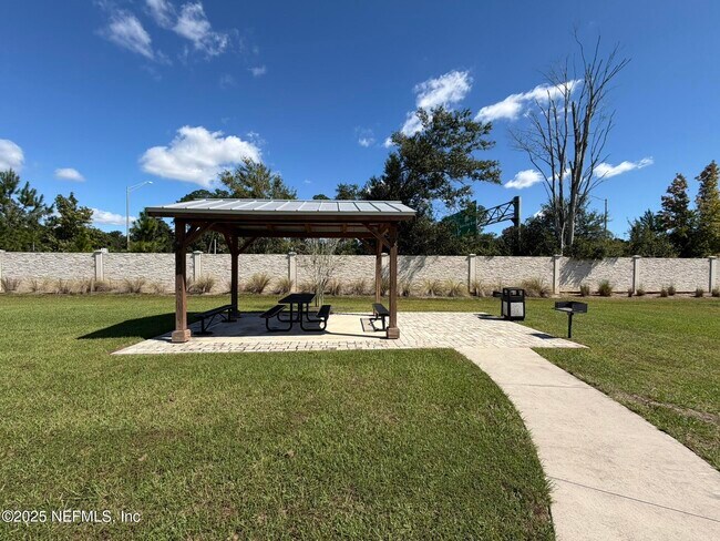 Building Photo - 7095 Mahogany Run Dr