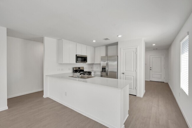 Building Photo - 29635 Knollwood Bay Rd