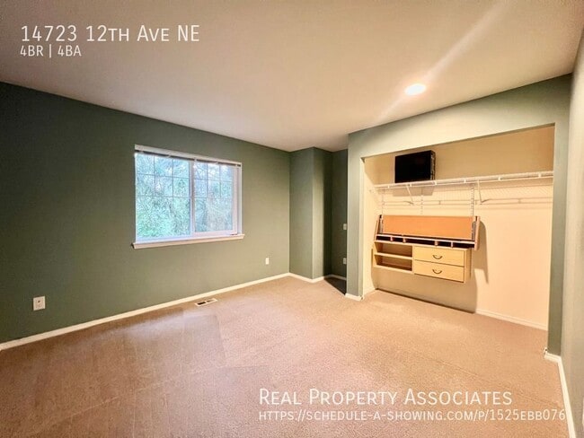 Building Photo - 14723 12th Ave NE