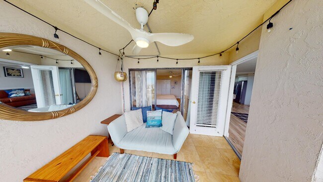 Building Photo - 5855 Midnight Pass Rd