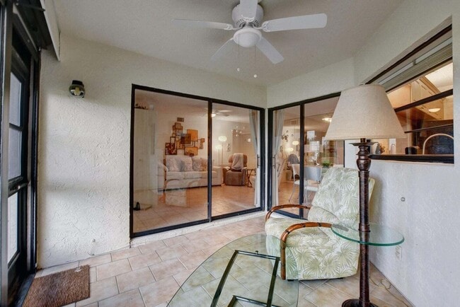 Building Photo - 5851 Parkwalk Dr