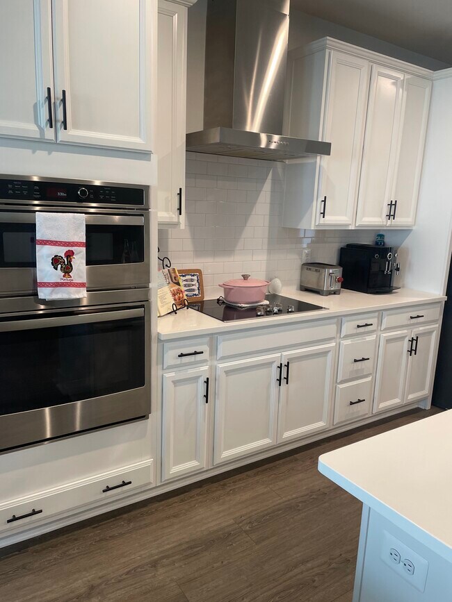 Building Photo - 526 Greybull Walk