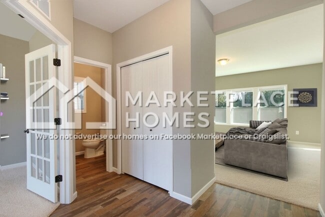Building Photo - 3738 Byram Cir