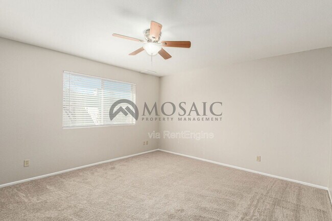 Building Photo - 1261 W Kiowa Cir