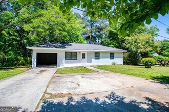 Building Photo - 801 Bowdon Tyus Rd