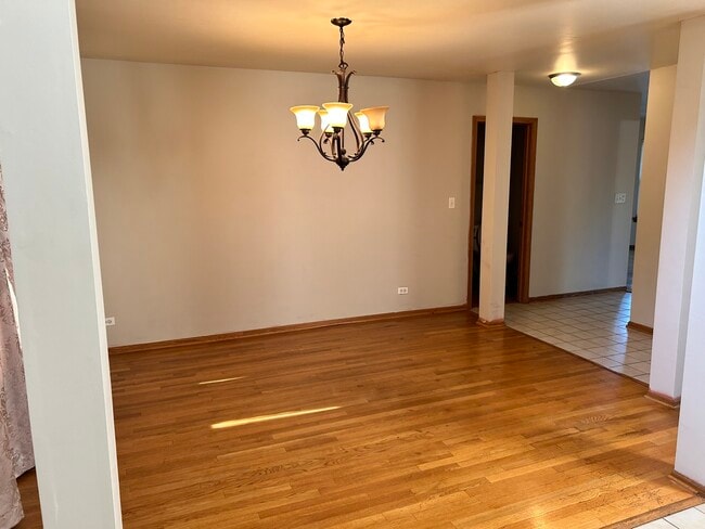 Building Photo - 2104 Olde Mill Rd