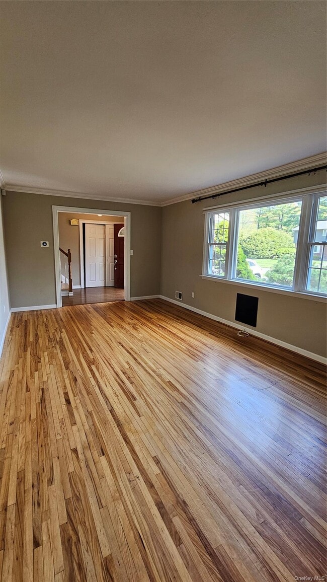 Building Photo - 72 Schriever Ln