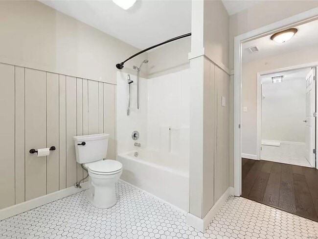 Building Photo - 4133 Welsh Dr