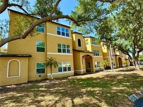 Building Photo - 4572 Commander Dr