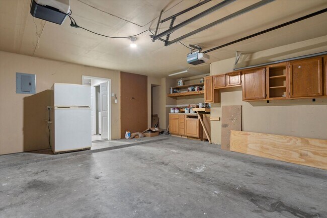 Building Photo - 14524 Ballycastle Trail