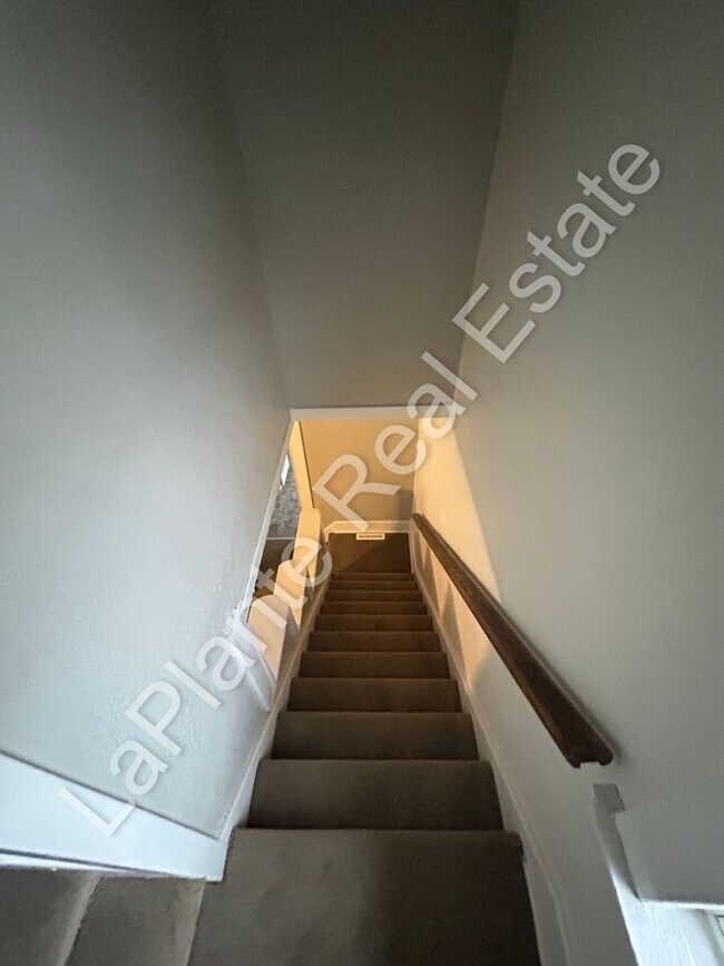 Building Photo - 1804 Bigelow St