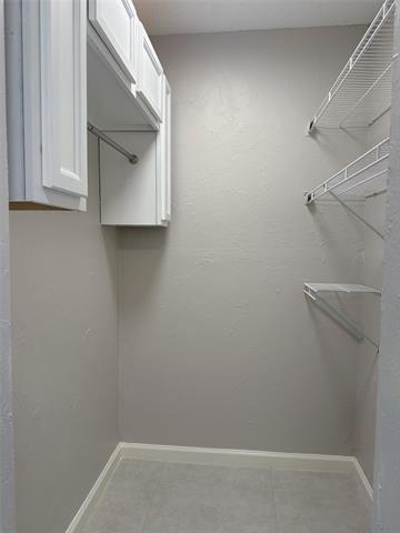 Building Photo - 1229 Evergreen Dr